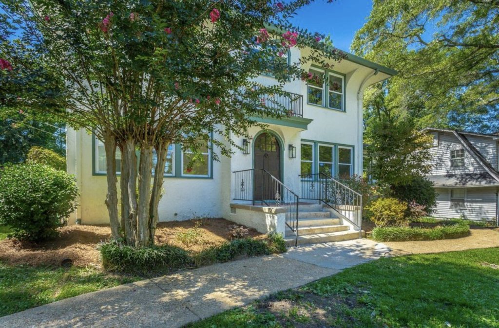 Custom remodeling contractors near me