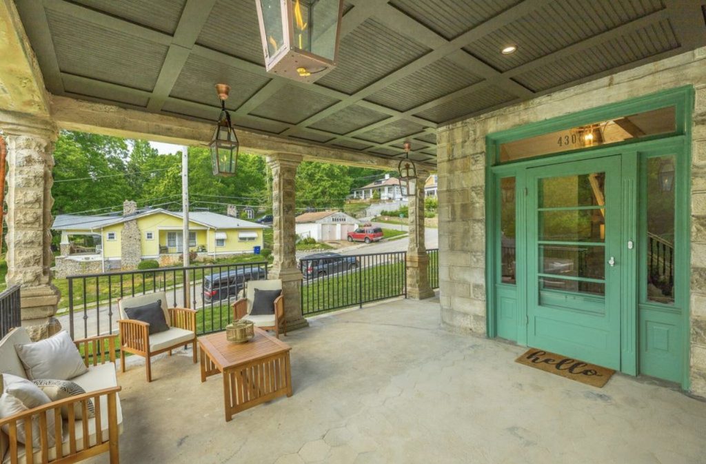 Home remodeling contractors near me